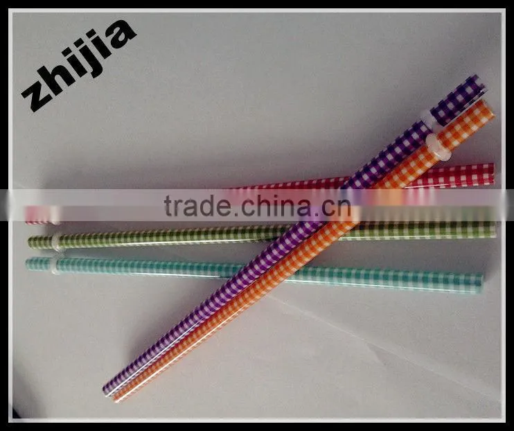 Fascinating colorful hard plastic drinking straw