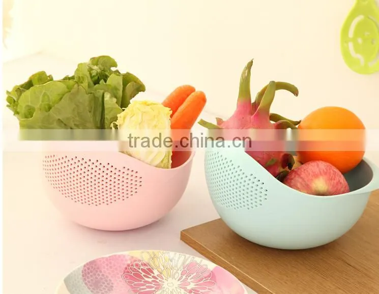 Q021 wholesale plastic rice washing basket / Rice Washing Bowl/drain basket