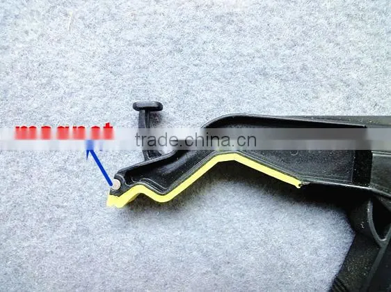 disabled people easy pick up tool reacher with small magnet