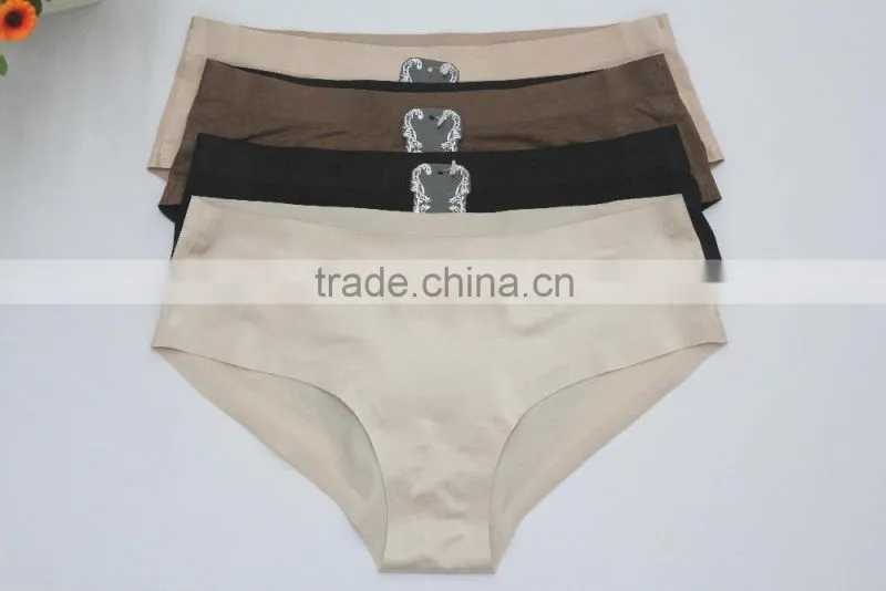 Laser Cut Seamless Bamboo Fabric Sexy Short Panty