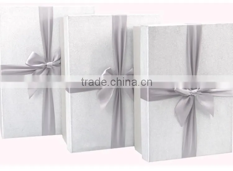 Customized paper box packaging gift cardboard box with ribbon paper gift box