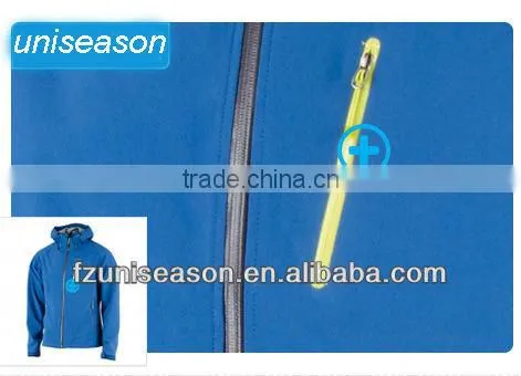 Waterproof green men sportwear for camping