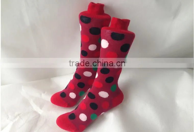 Low Moq Stock Socks On Sale Bright Red Colored Happy Dots Women Socks