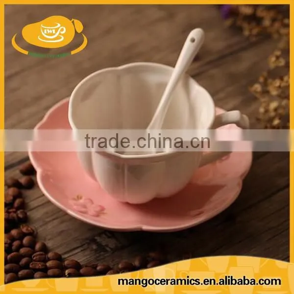Japanese style pink sakura ceramic coffe cup and saucer set