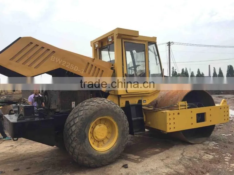 Bomag compactor BW225D-3, also BW213D, BW217D, CA25, CA30 soil compactor