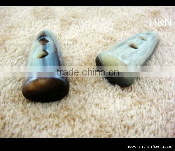 plastic resin toggle horn button for fashion clothing