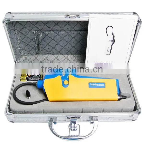 Handheld Halogen Leak Detector 305mm probe length Negative Corona Sensor Type with Dual-color LED Indicator