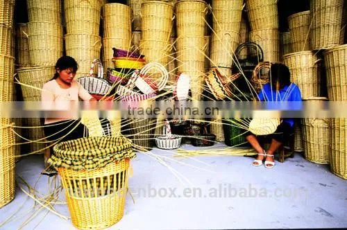 2015 Countryside wicker basket with fabric refined