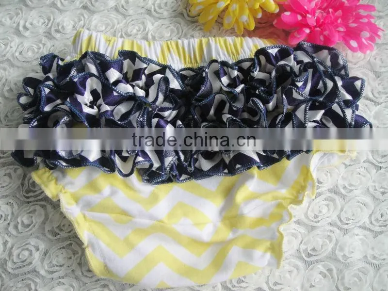 New style baby bloomers ruffle diaper cover