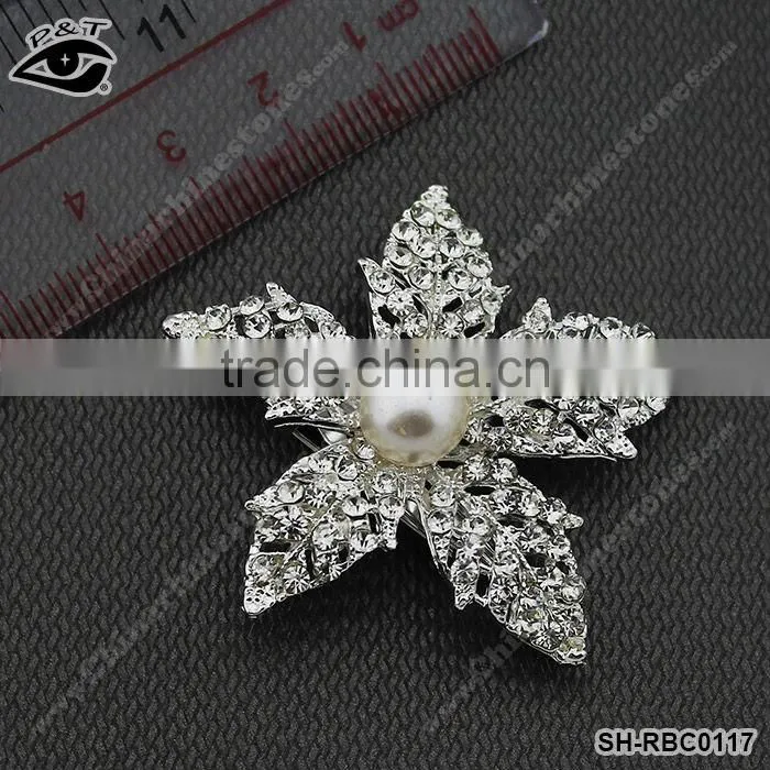 Flower design crystal brooch pins for invitations