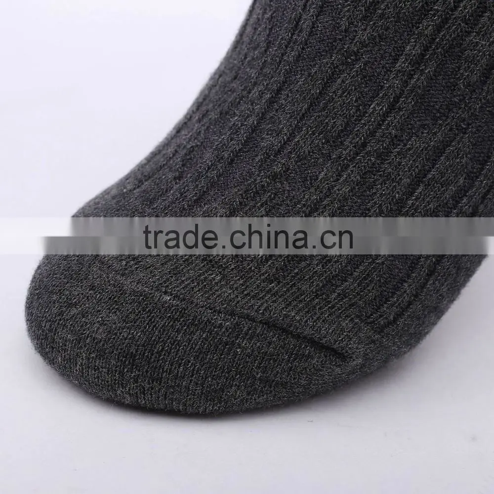 Knitted technics mens custom combed cotton high quality socks