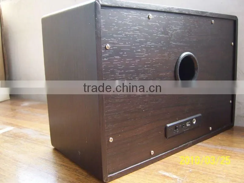 Wooden speaker sound box