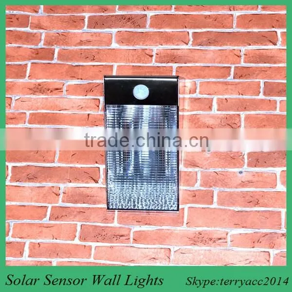 4LED Solar Power Light Sensor Wall Light Outdoor Waterproof Garden Lamp