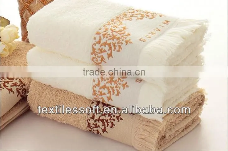 Elegant high-grade pure cotton embroidered towel set with Tassel