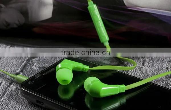 Wallytech WHF-119 Colorful Earphone with Microphone & Volume remote for Samsung Galaxy S4