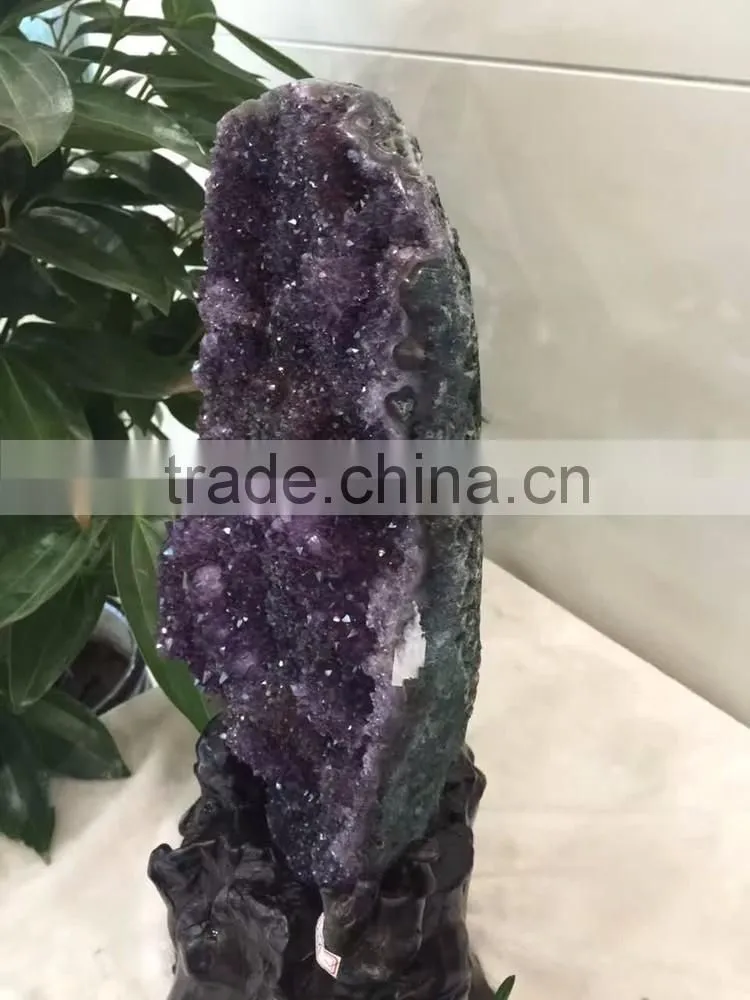 Natural Brazil Amethyst Crystals Stone Ornaments For Sale
