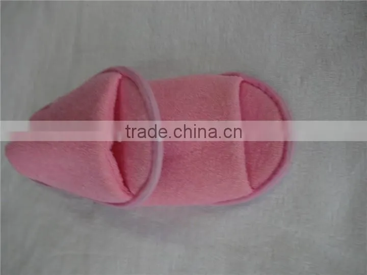 Polpular custom open toe five toes pink fluffy slippers for sale