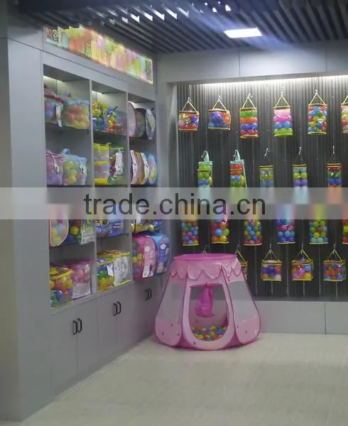 comfortable elastic plastic material-LDPE ball