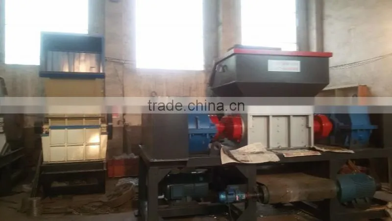 DeRui High Capacity Plastic Shredder Machine Widely Used For Plastic Film, Plastic Bottle, Plastic Bag, Plastic Pipe
