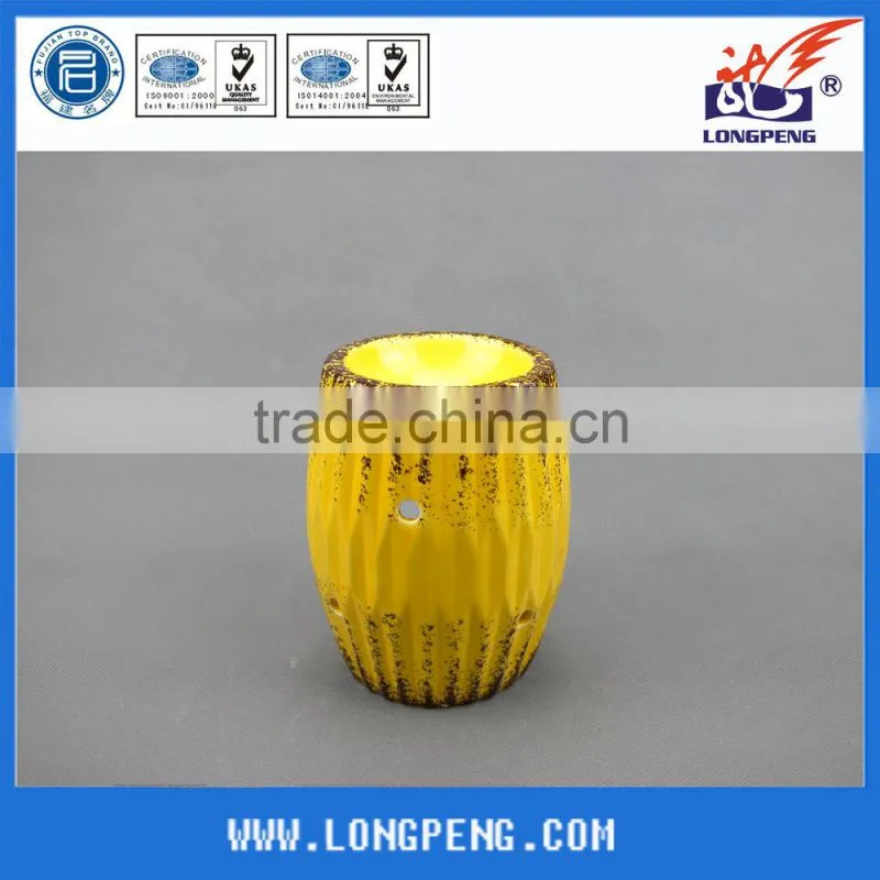 Home Decorative Table Top Elegant Yellow Glzaed Ceramic Tealight Candle Holder with Distressed Finish