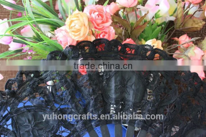 Nature bamboo lace wedding fan