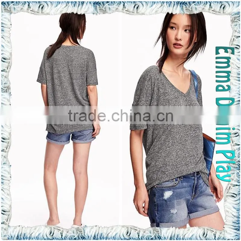 Latest Designer Ladies Sexy Loose Fit Short Sleeves Grey Cotton Heart V Neck T Shirts