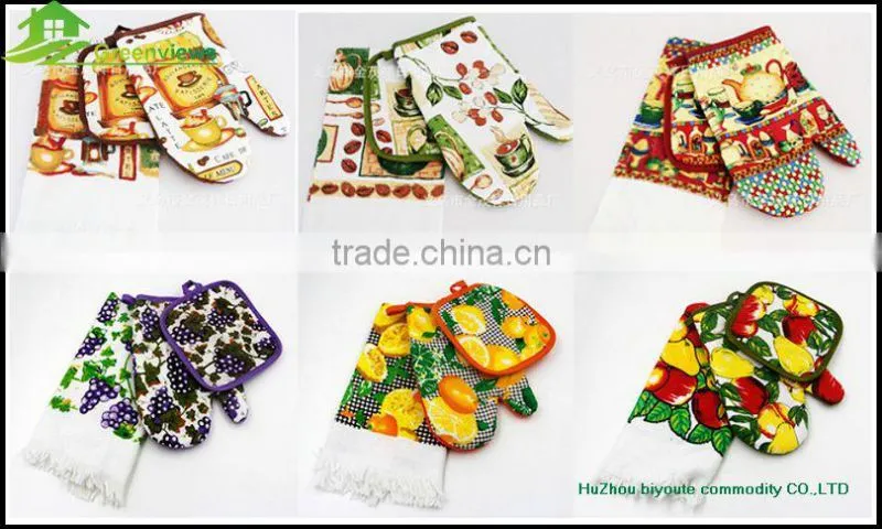 3pcs T/C towel set Fancy Potholder Glove Cheap Towels printed towel set