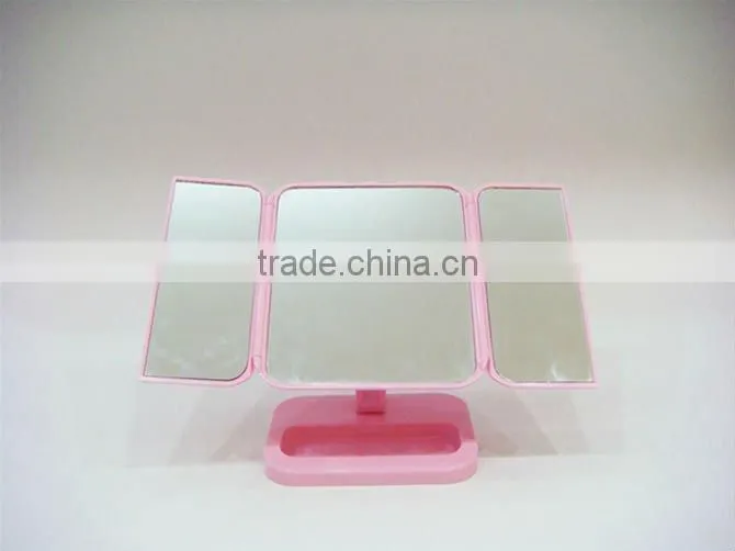 nice children's mirror with cartoon printing