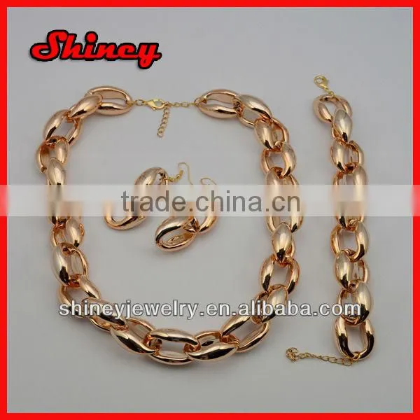 varous fashion styled HOT link chain 18 carat gold jewelry sets