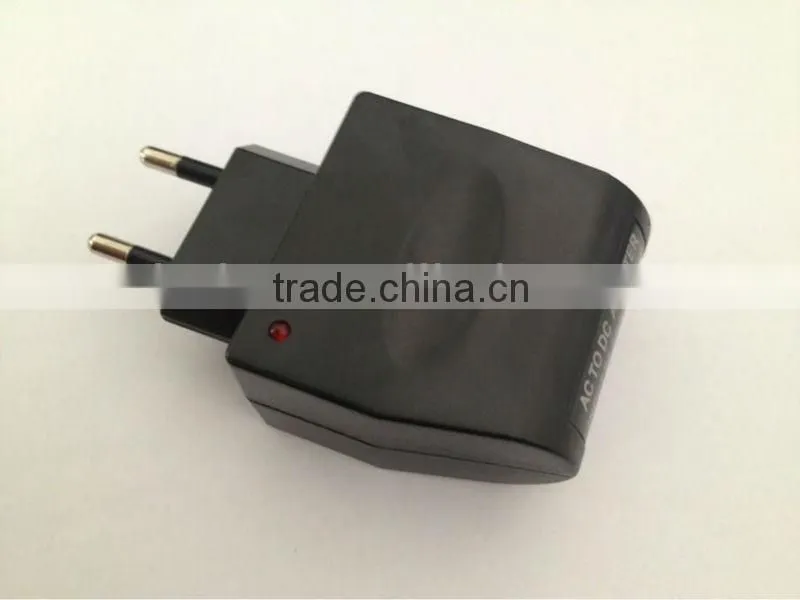 EU plug 110/240V to 12V AC/DC adapter car charger converter