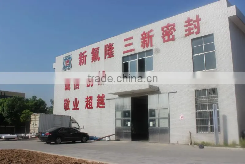 Non-sticky Black DIA Below 300mm PTFE Moulded Tube