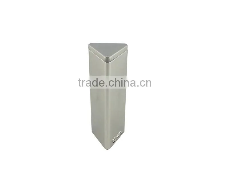 triangle tin, triangle box, triangular tin box