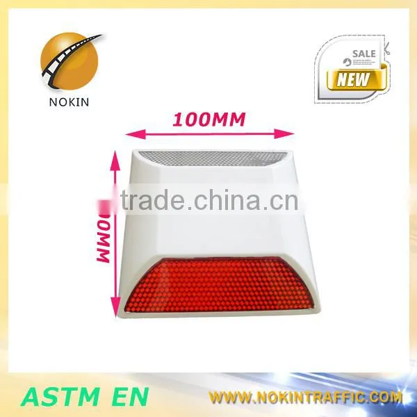 Plastic road stud reflector High reflective cat eye