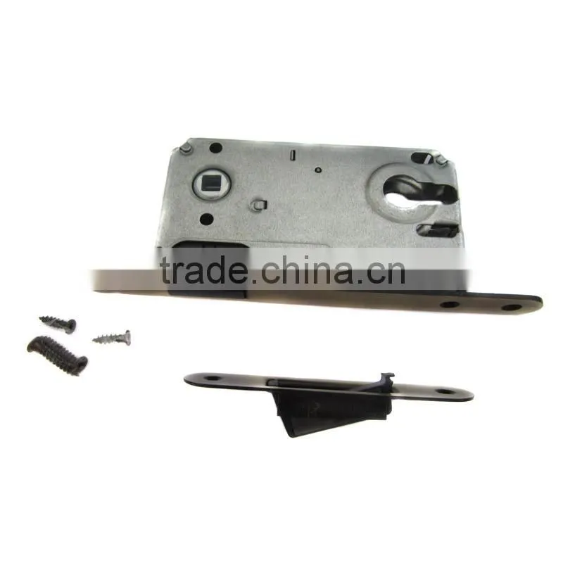 Door handle magnetic locks for door with door lock cover plate