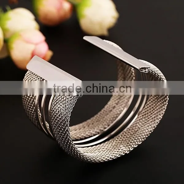 2016 New Gold Silver Triangle Alloy Wide Open Cuff Bangle Bracelet For Women Fashion Jewelry