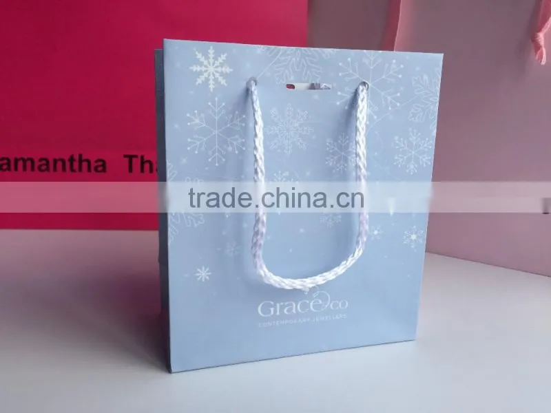 Custom Printed paper Twisted Handle Bags with wholesale price