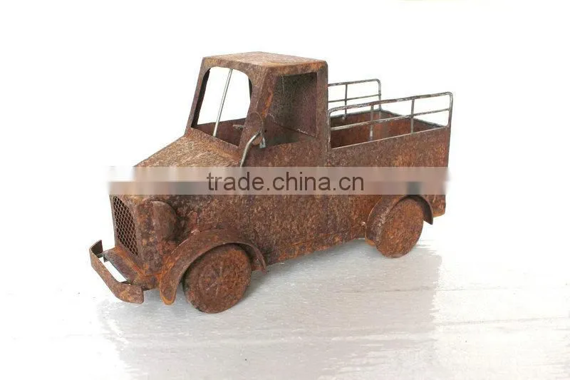 Car outdoor garden decor