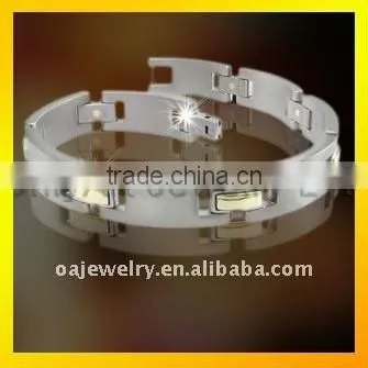 Low Price Jewelry Good Quality Charm Bracelet Stainless Steel Jewelry Bracelet