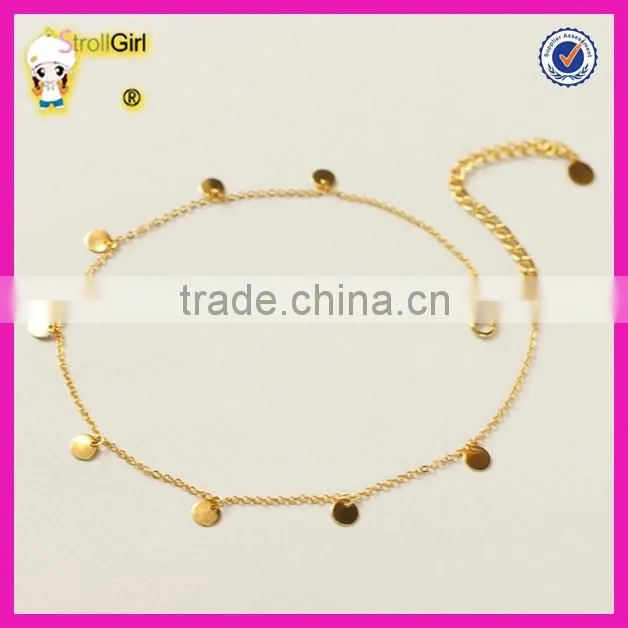 Fashion jewelry beautiful ladies chokers wholesale disk pendant gold chokers