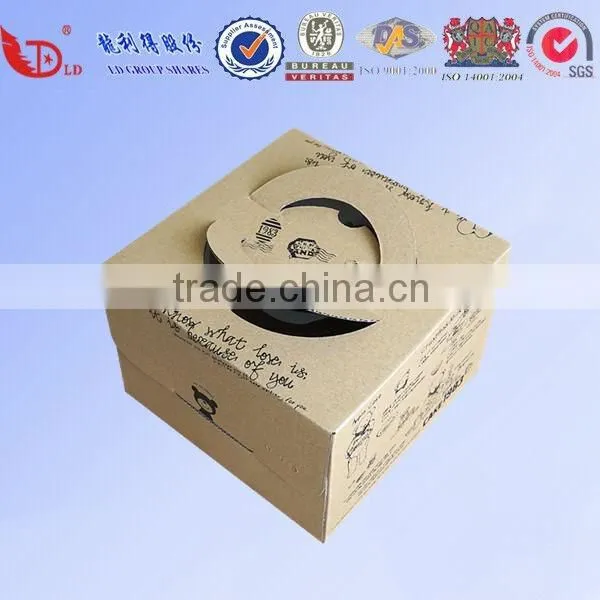 Recycled Materials Feature and Hand-held brown kraft paper cake box