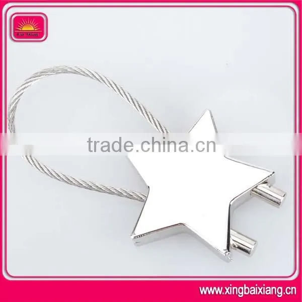 Fashion metal custom keychain maker