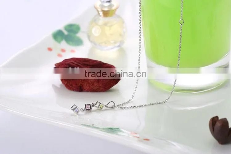 Alibaba Website China 925 Sterling Silver Tricolor CZ Cube Pendant Necklace