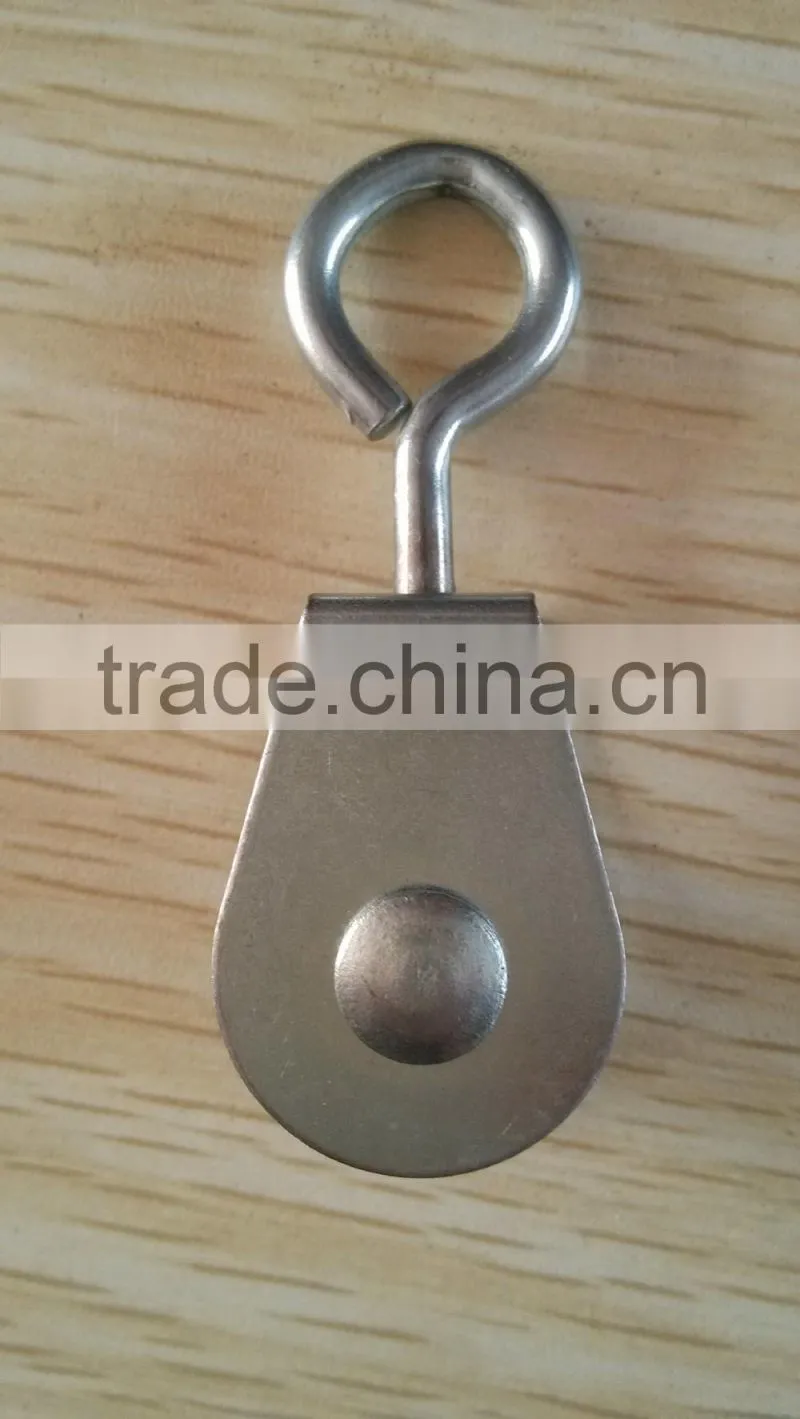 7/8" Swivel nylon rope pulley