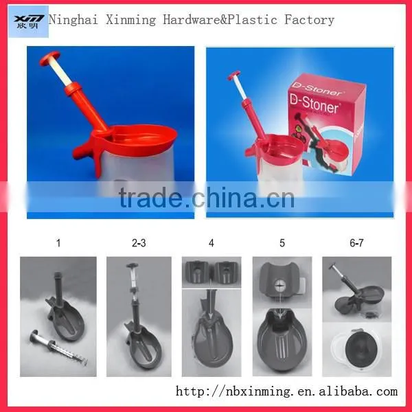 Hot sell kitchen gadgets plastic handle cherry pitter