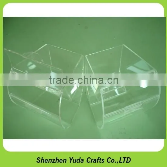 We do high quality acrylic dustproof candy box with lid