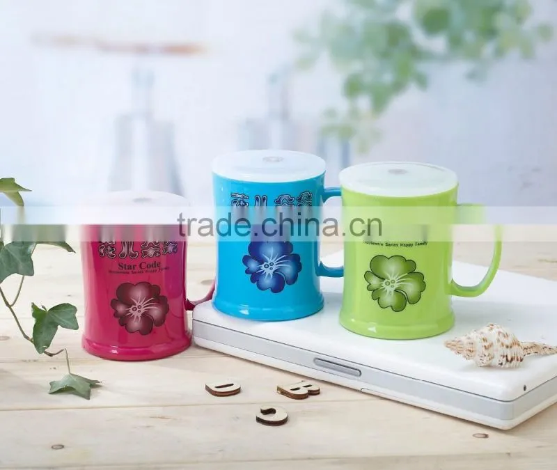2016 Hot sale High Quality Reusable Plastic custom cheap soup mug with handle