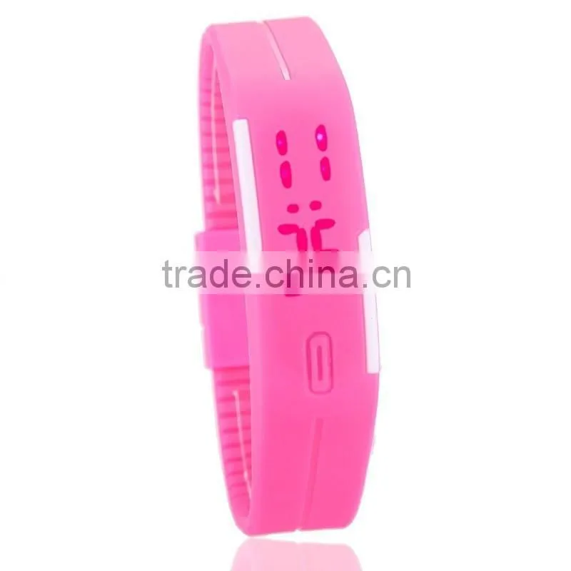 2016 New Fashion Men and Women Rubber LED Watch silicon wristband Date Sports Bracelet Digital Wrist Watch