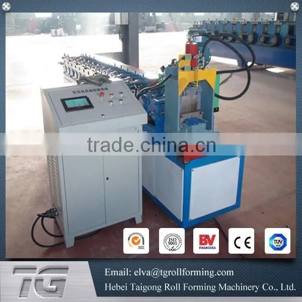 Precoated plate rolling shutter door forming machine