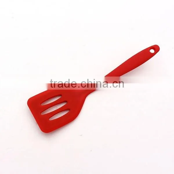 FDA wholesale colorful Silicone leakage shovel, plastic slotted spatula&spoon silicone spatula Silicone spetula for kitchenware