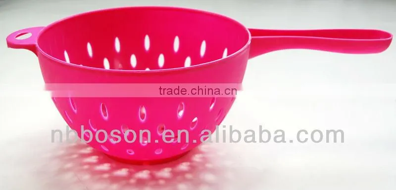 plastic skimmer with handle